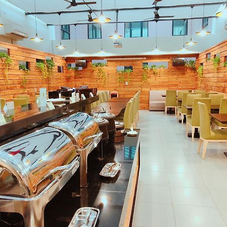 Wemeet Hotel Pingtung Exterior photo