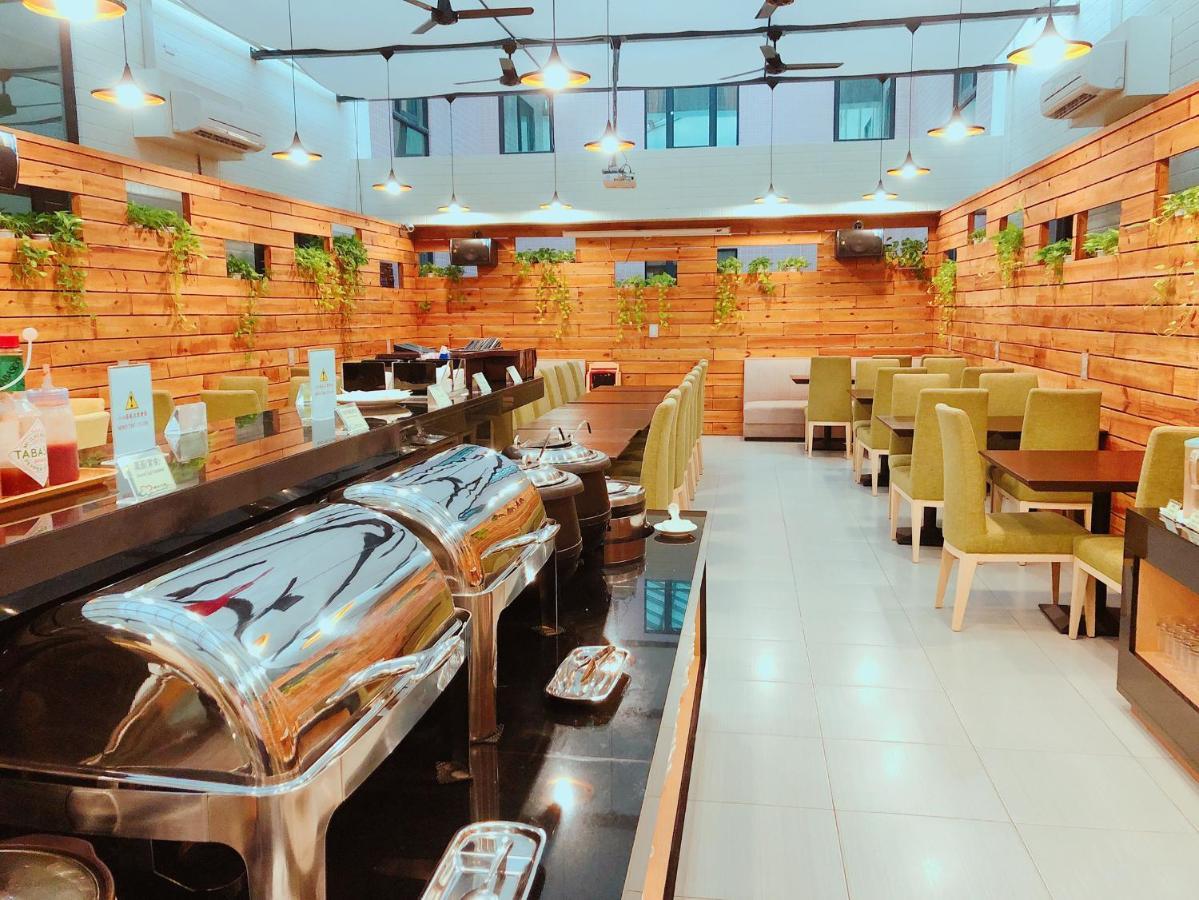 Wemeet Hotel Pingtung Exterior photo