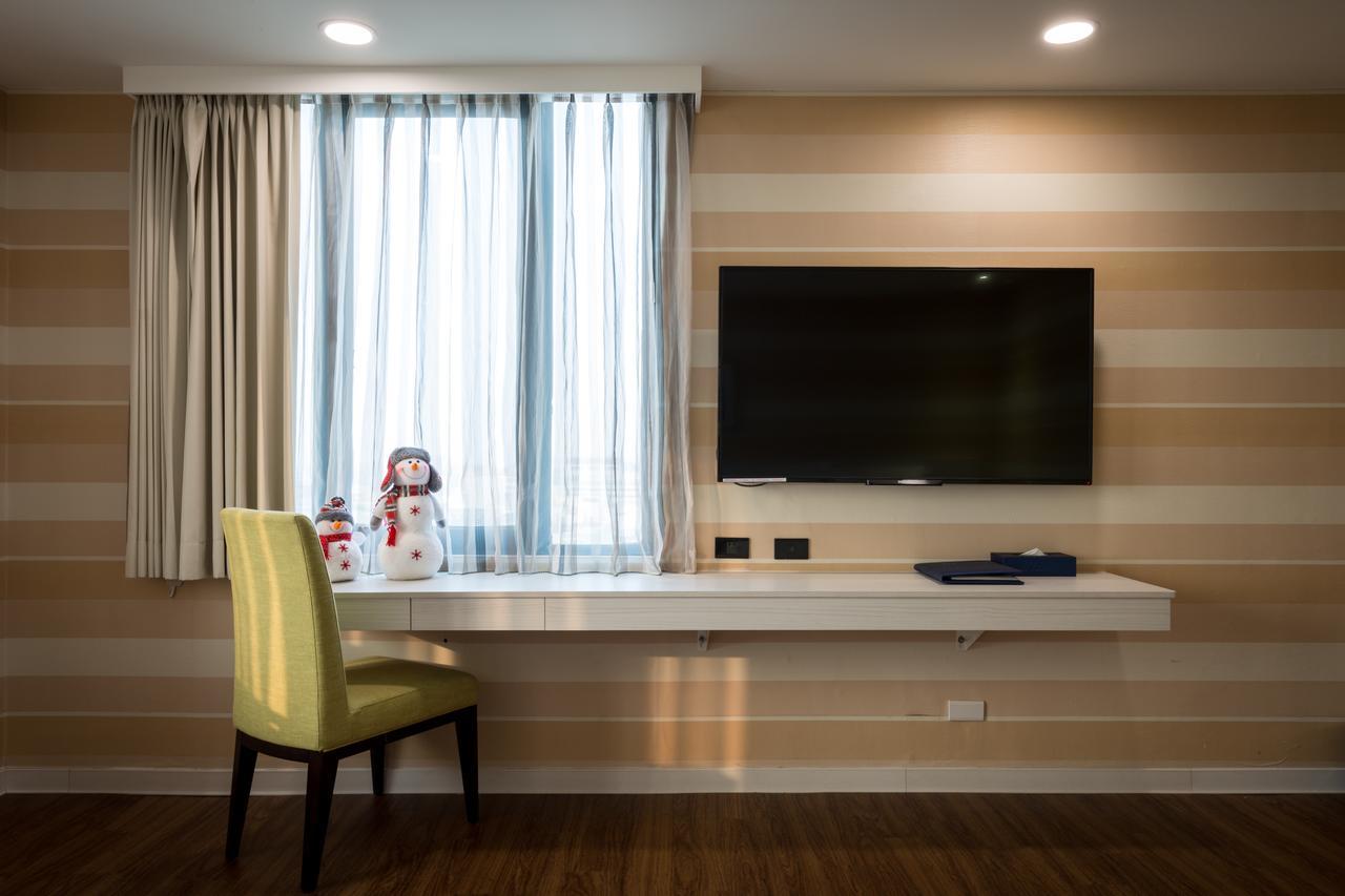 Wemeet Hotel Pingtung Exterior photo
