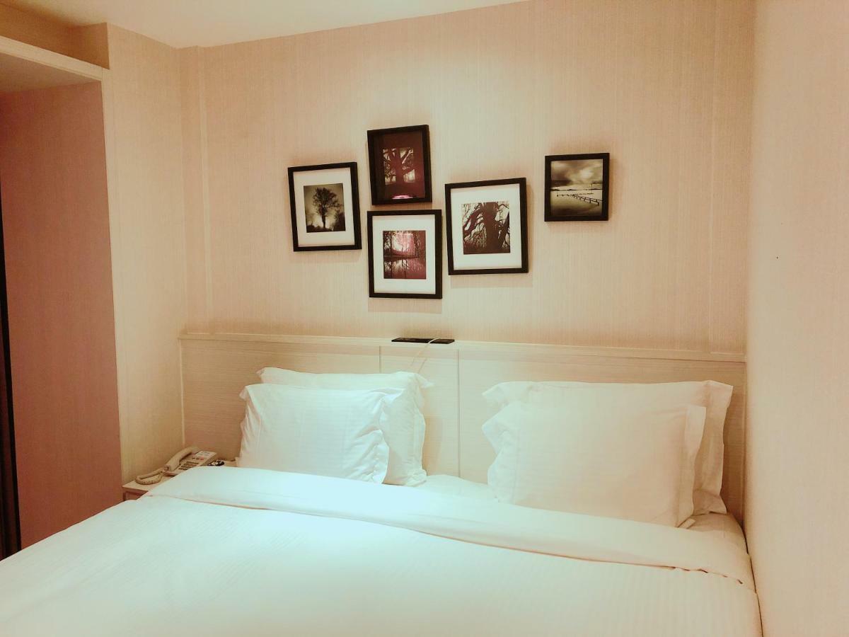 Wemeet Hotel Pingtung Exterior photo